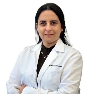 Dra. Elena Díaz uróloga